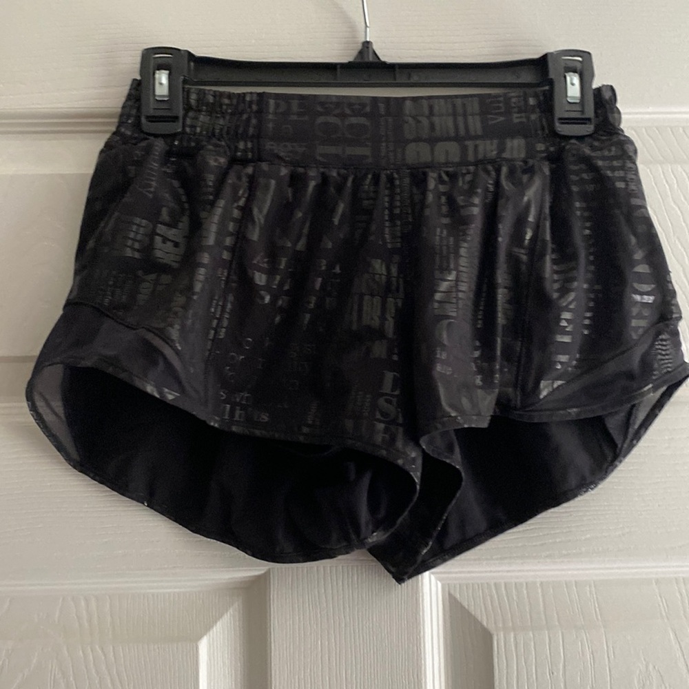 *RARE* Lululemon manifesto shorts